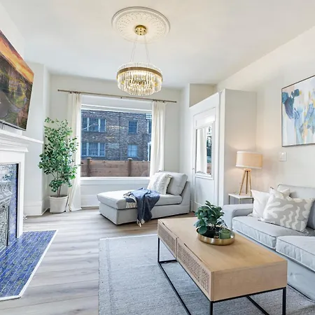 Vintage Meets Modern Spacious Capitol Hill Single Family Home With 97 Walk Score